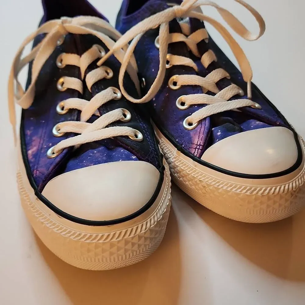 Converse Chuck Taylor All Star Low Top Shoes in a Vibrant Blue & Purple Nebula G